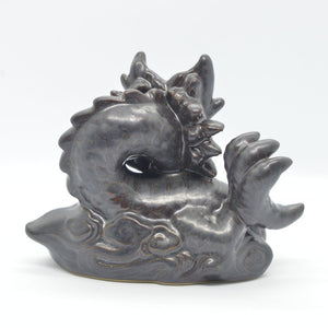 Feng shui dragon head claw