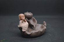 Load image into Gallery viewer, (NEW ARRIVAL) Little monk sitting on a leaf